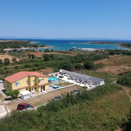 Apartment Stanko Ližnjan Exteriér fotografie